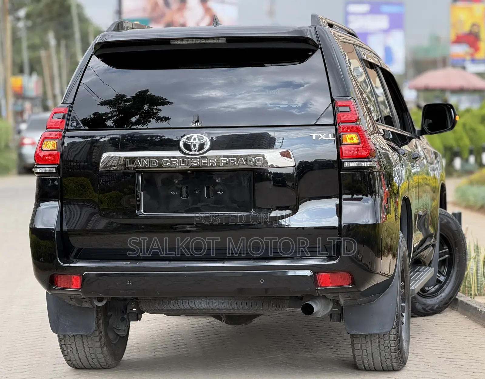 Toyota Land Cruiser Prado 2.7 2021 Black