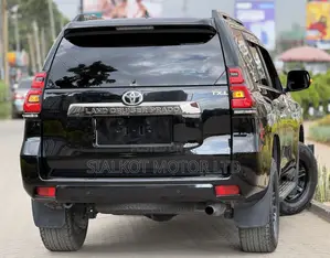 Toyota Land Cruiser Prado 2.7 2021 Black