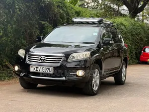 Toyota Vanguard 2013