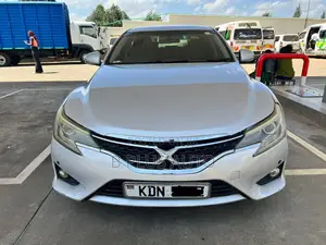Toyota Mark X 2016 Silver