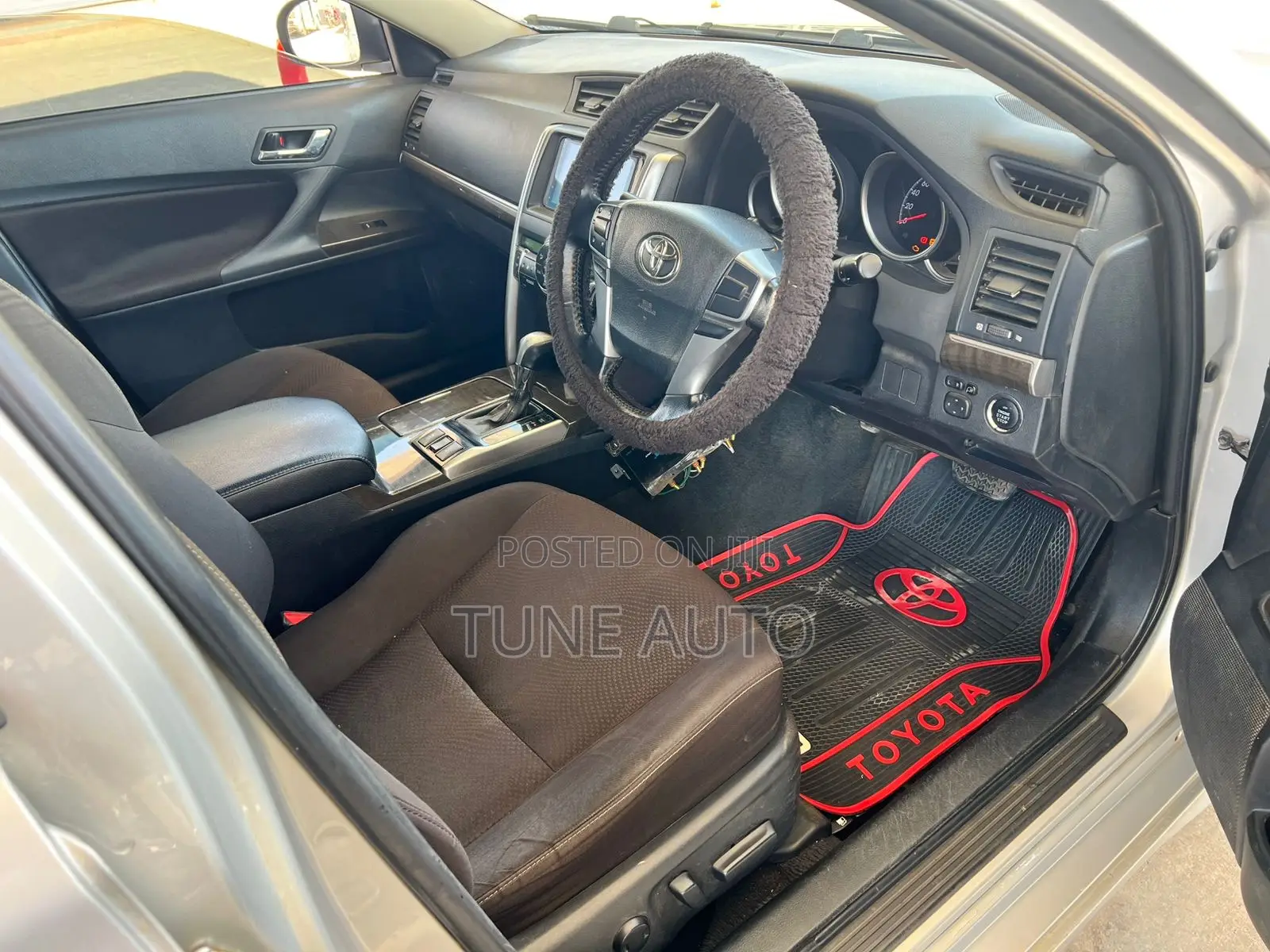 Toyota Mark X 2016 Silver
