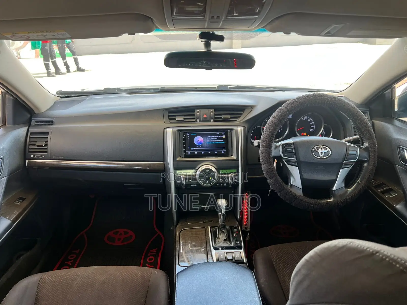 Toyota Mark X 2016 Silver