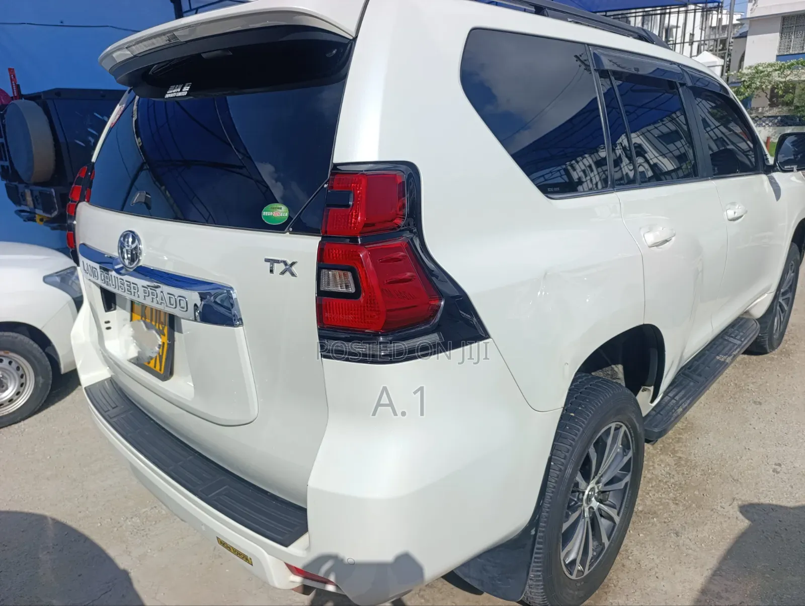 Toyota Land Cruiser Prado 2.8 2018 Pearl