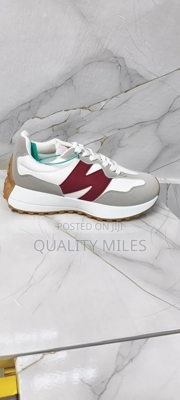 New Balance 327 - thumbnail 2