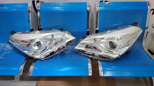 Vitz Headlight 2015-2019 Model - thumbnail 2
