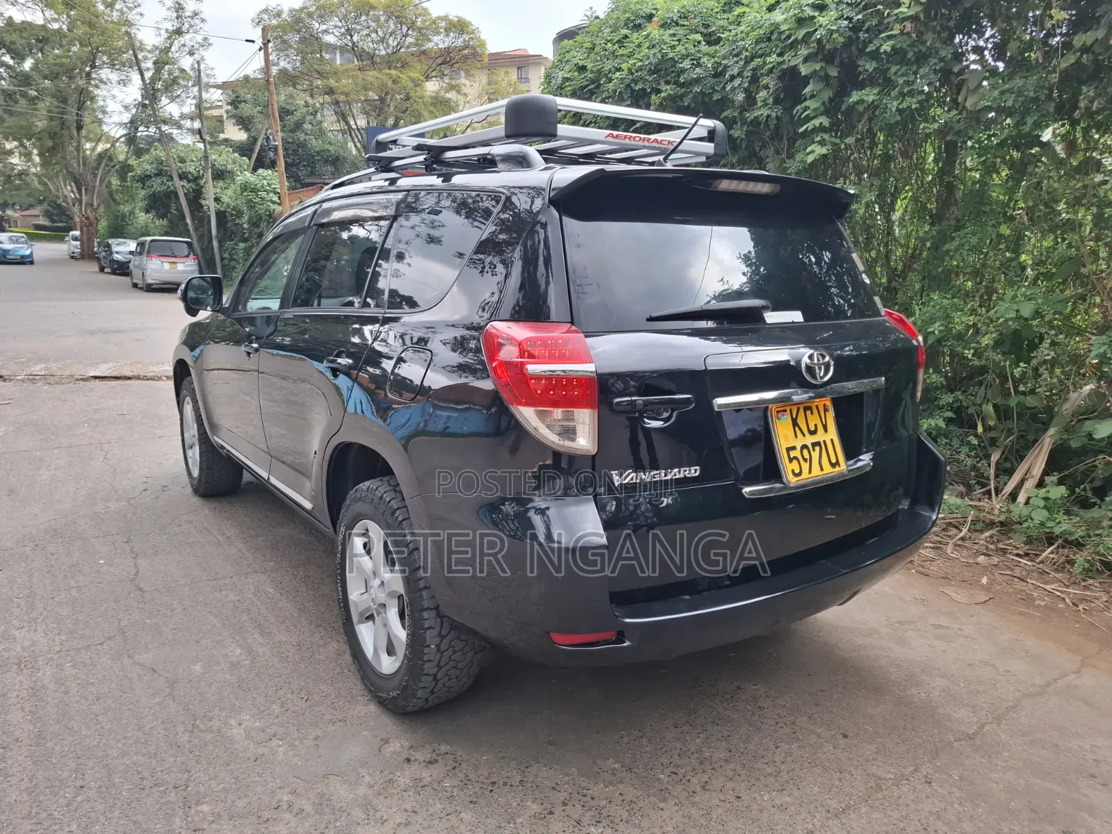 Toyota Vanguard 2012 Black