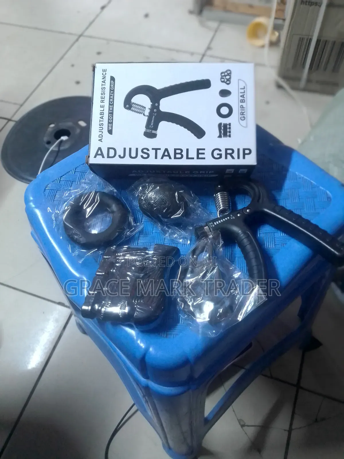Adjustable Hand Grip