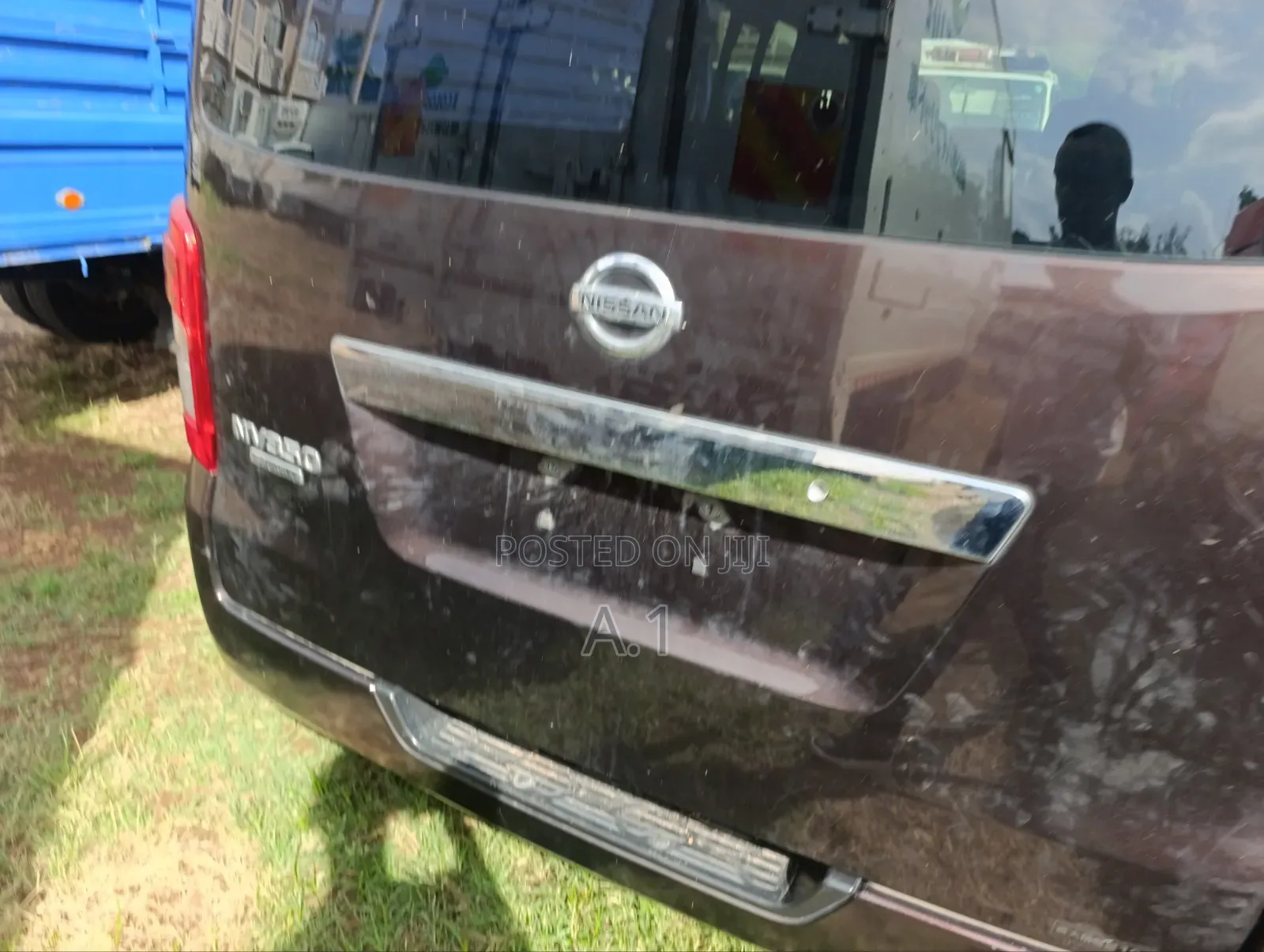 Nissan Caravan (Urvan) 2019 Brown