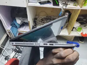 Laptop HP EliteBook 840 G2 8GB Intel Core i7 SSD 256GB