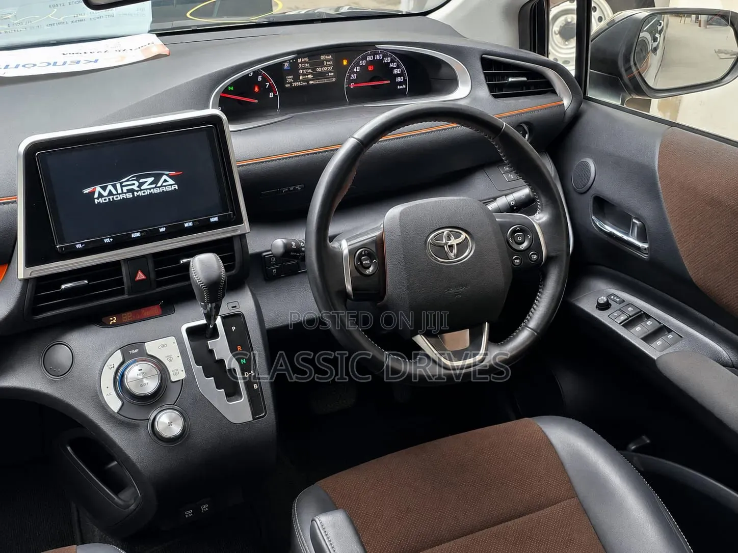 Toyota Sienta 2020 Black