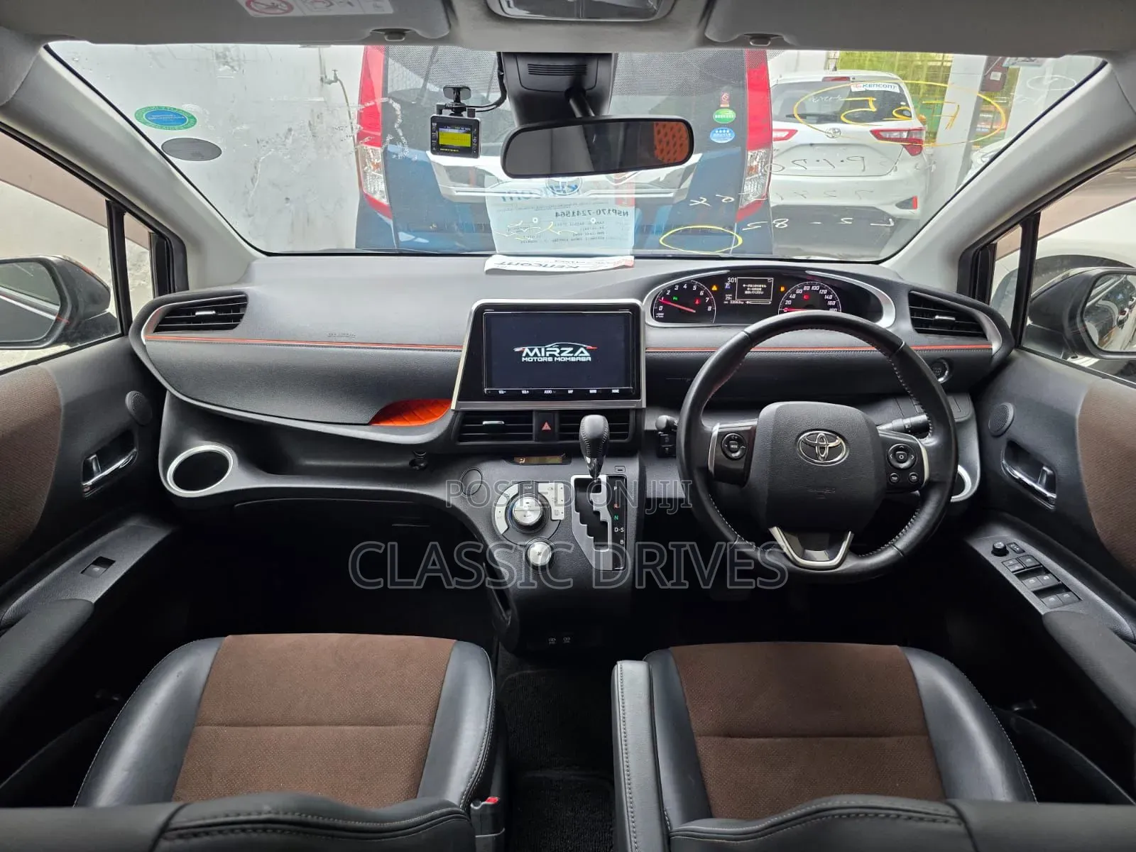 Toyota Sienta 2020 Black