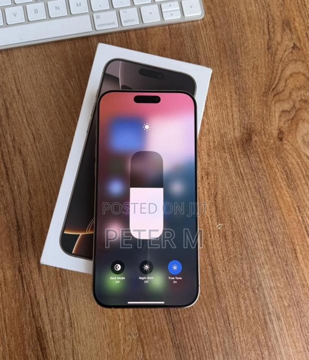 Apple iPhone 16 Pro Max 512 GB - thumbnail 4