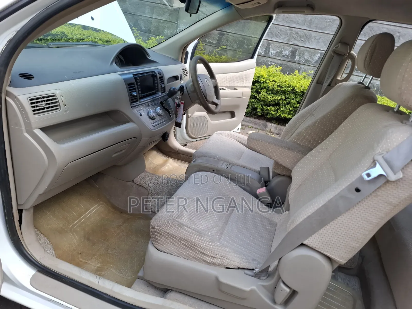 Toyota Raum 2008 Off white