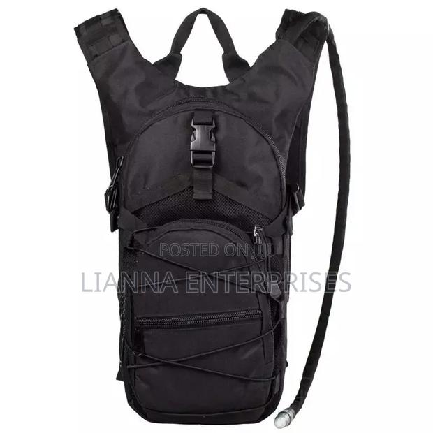 Hydration Camel Water Bag - thumbnail 2