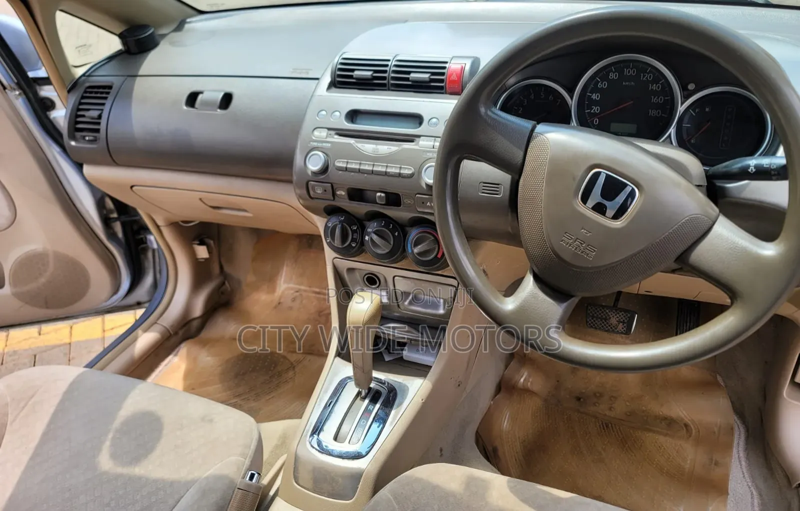 Honda Fit Aria 2005 Silver
