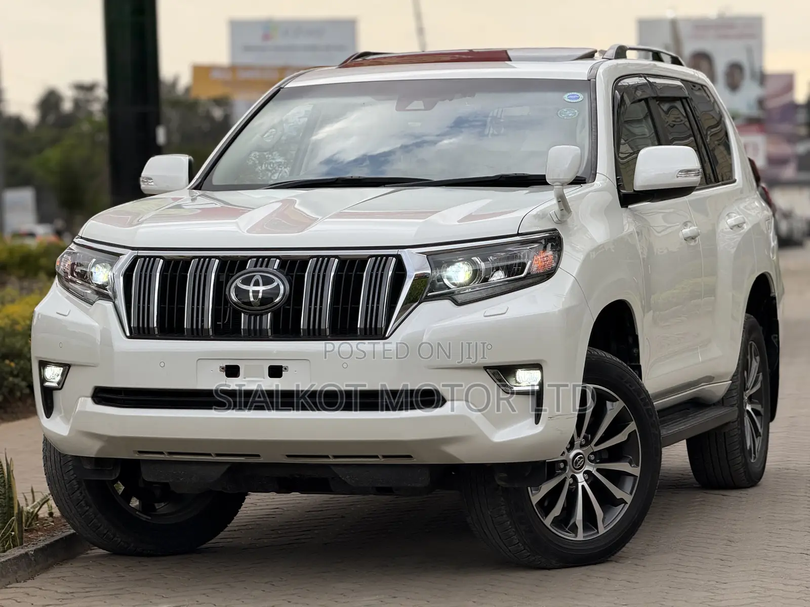 Toyota Land Cruiser Prado 2.7 2021 White
