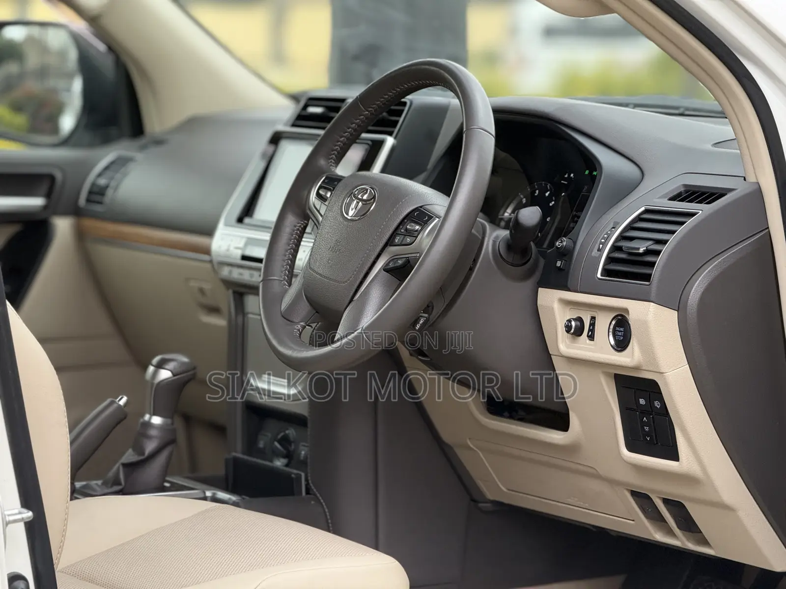 Toyota Land Cruiser Prado 2.7 2021 White