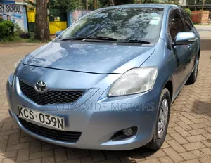 Toyota Belta 2011 Blue
