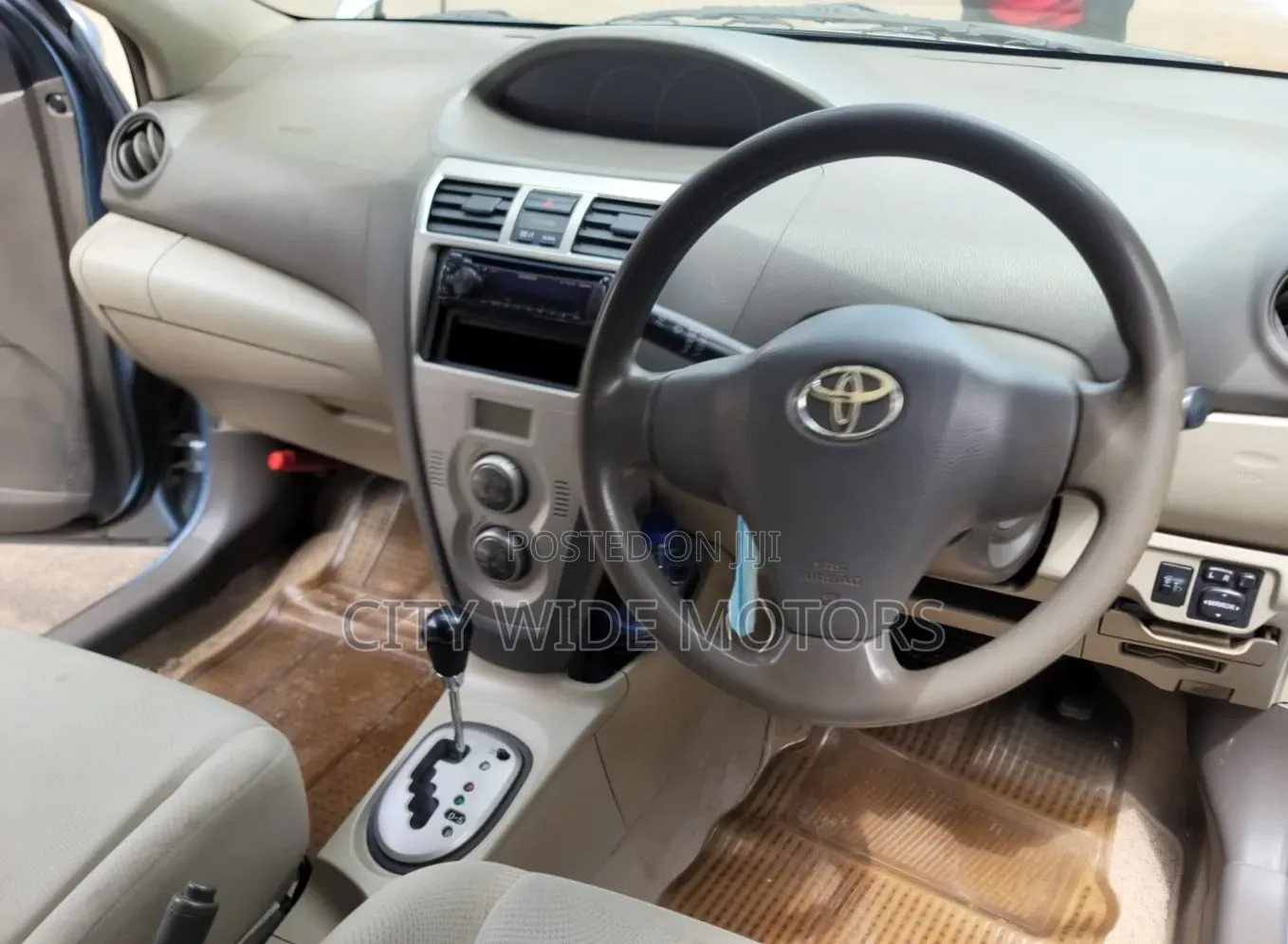 Toyota Belta 2011 Blue