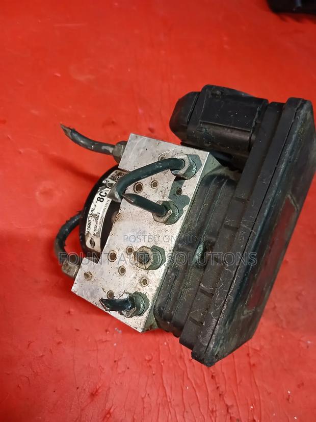 Abs Pump Nissan Note 2014