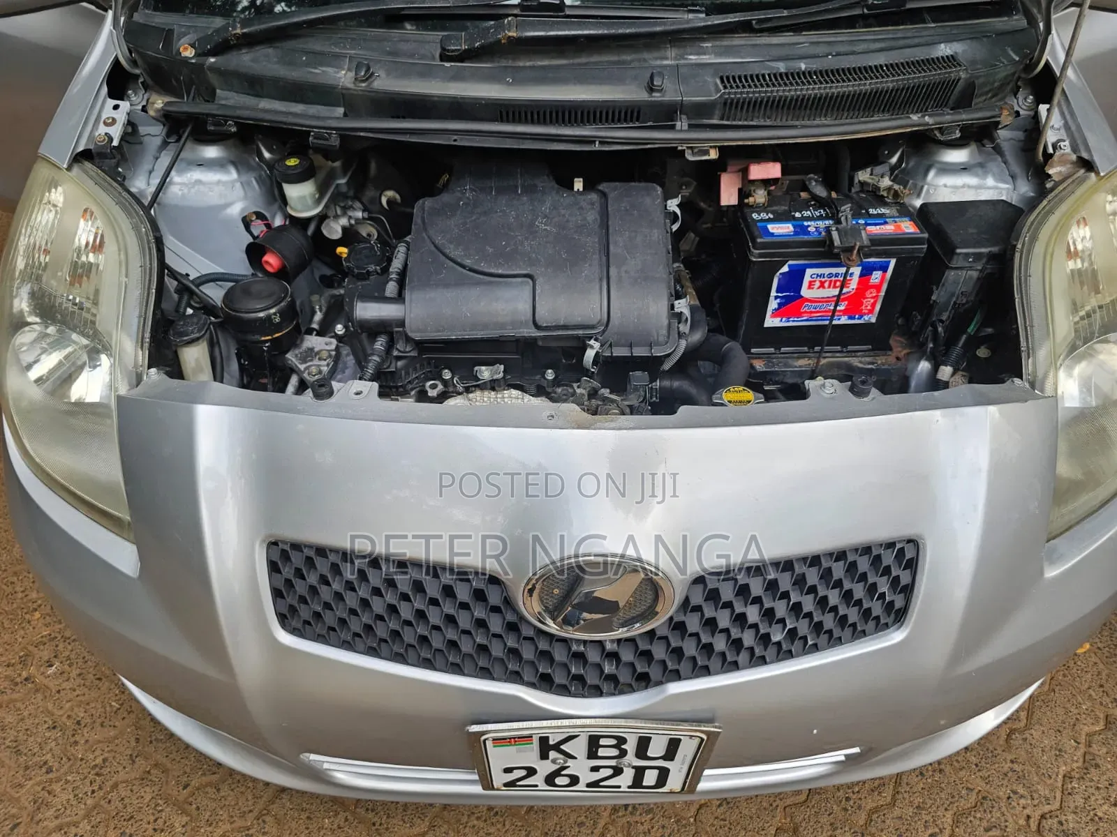 Toyota Vitz 2006 Silver