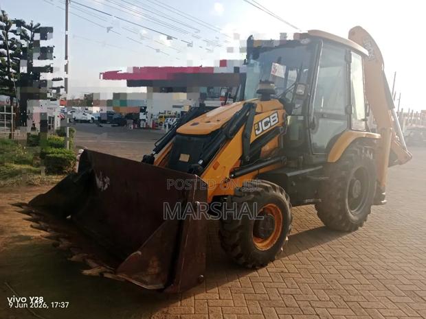 JCB 3dx Backhoe - thumbnail 4