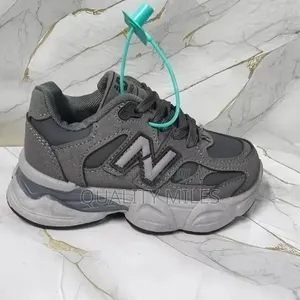 Kids New Balance 9060