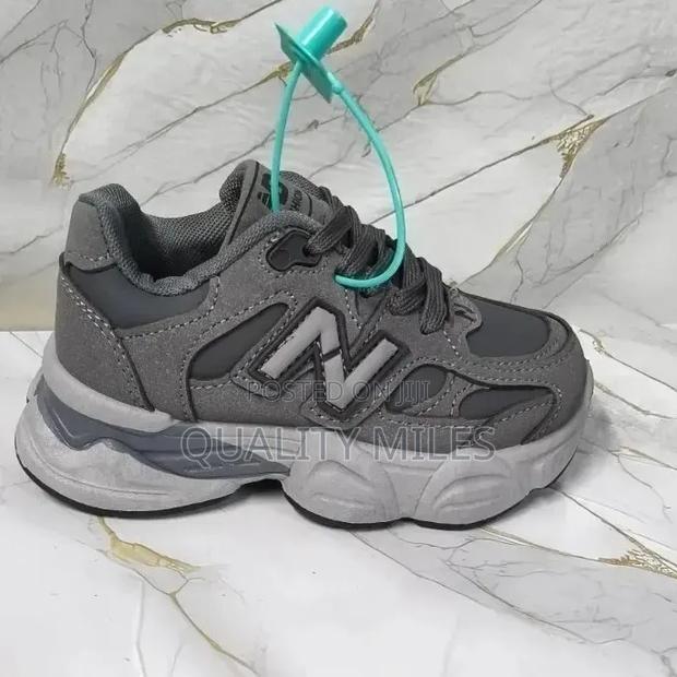 Kids New Balance 9060 - thumbnail 2