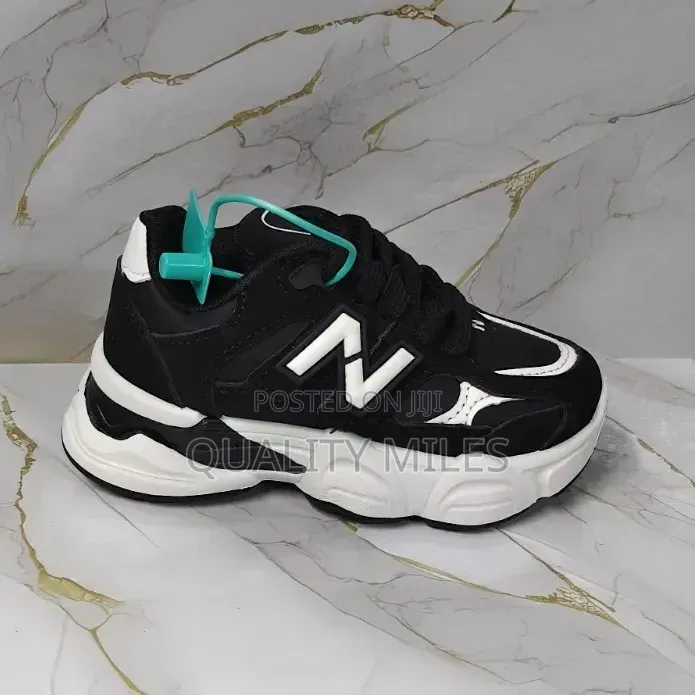 Kids New Balance 9060