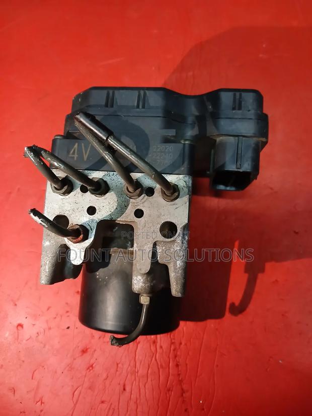 Abs Pump Toyota Markx