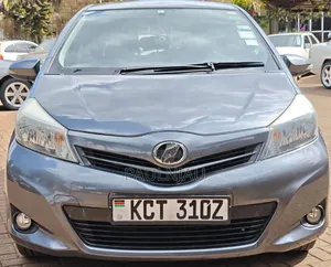 Toyota Vitz 2012