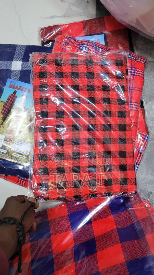 Authentic Maasai Shuka - Multi-Purpose African Checkered Blanket /Wrap - thumbnail 10