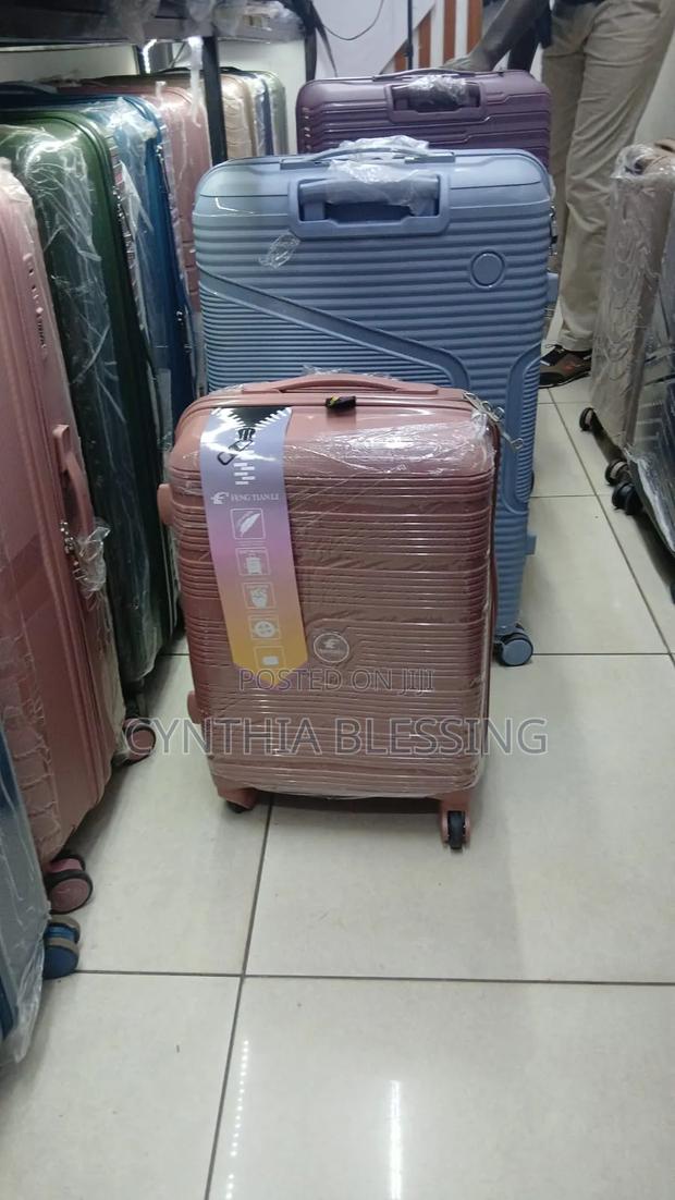 Small Suitcase On Offer - thumbnail 2