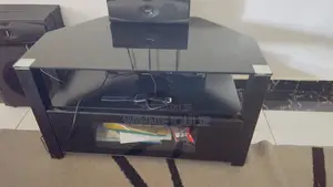 Executive Glass Tv Stand