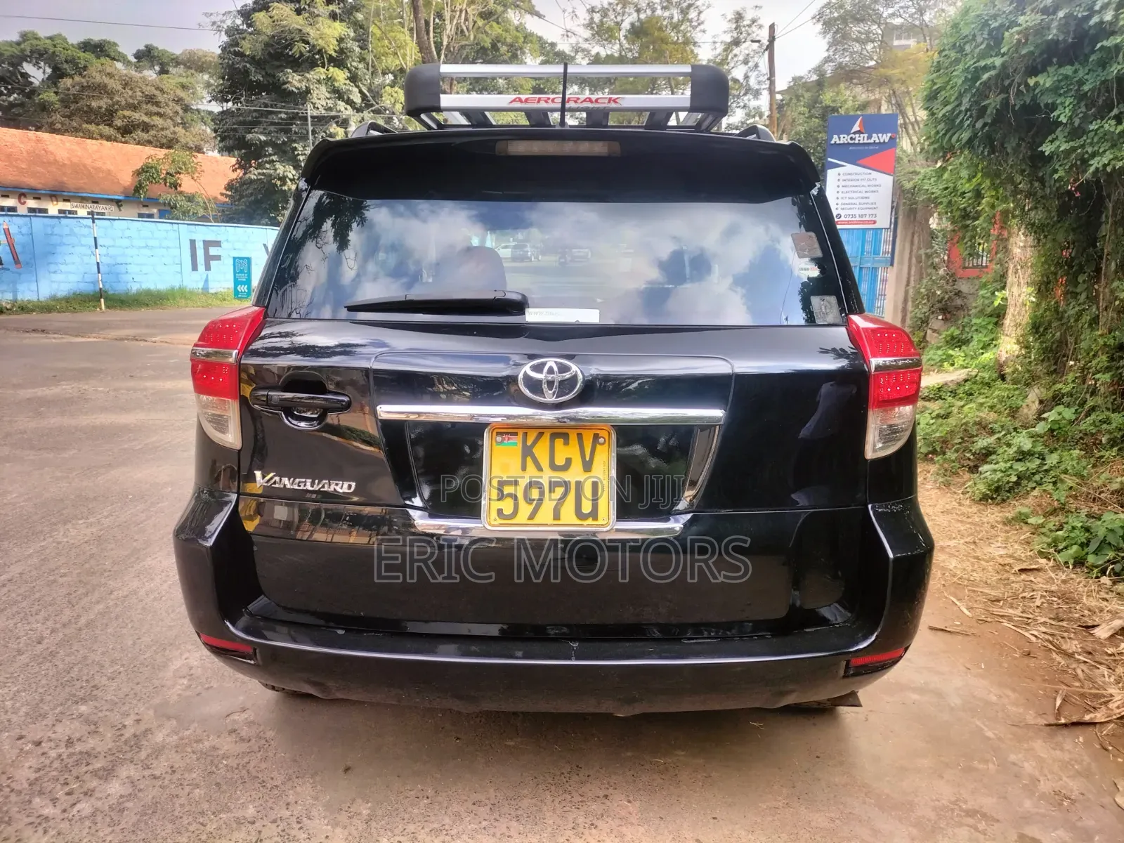 Toyota Vanguard 2013 Black