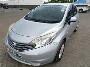 Nissan Note 2013 Silver