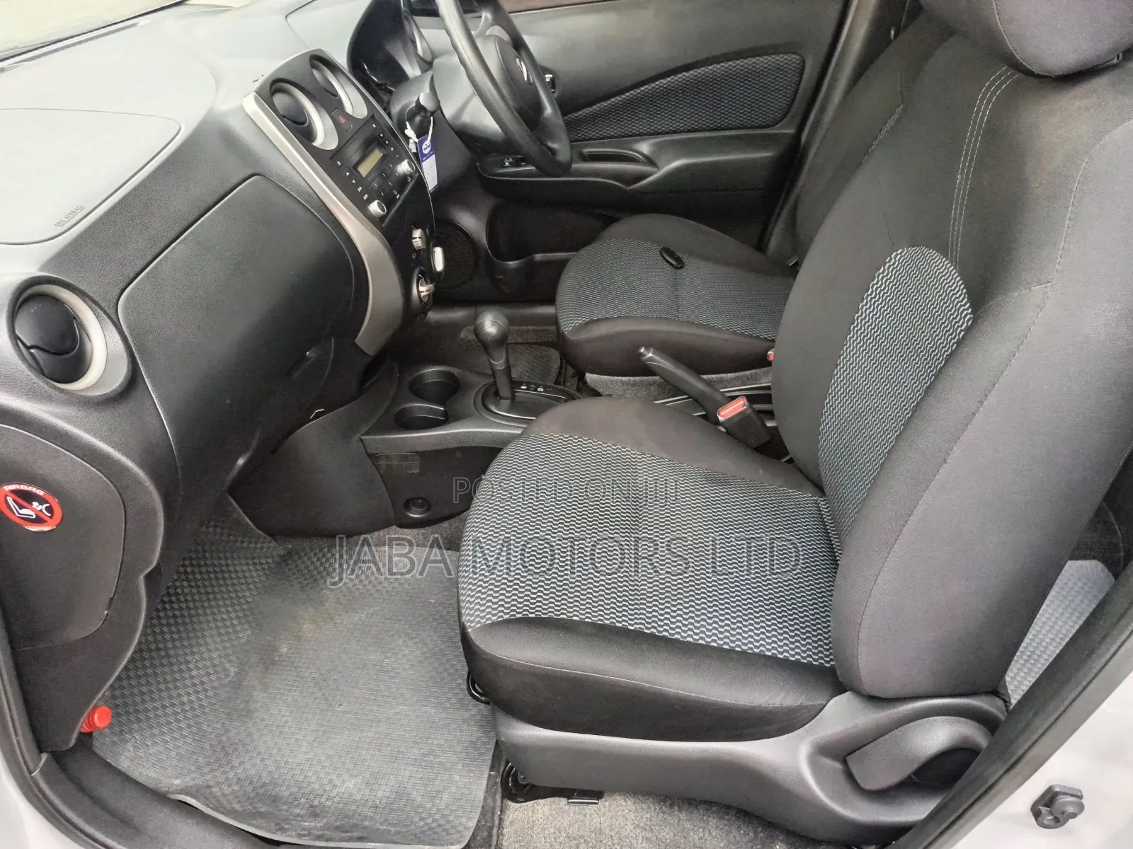 Nissan Note 2013 Silver