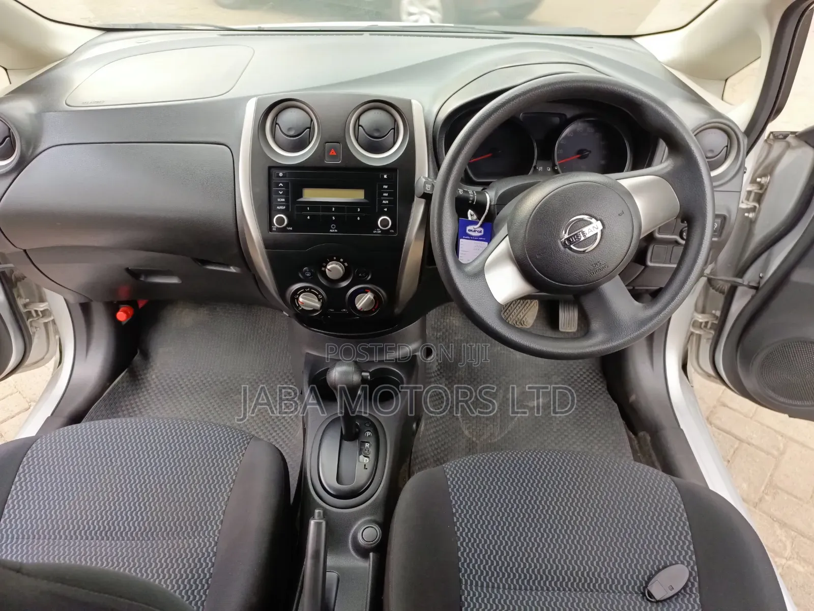 Nissan Note 2013 Silver