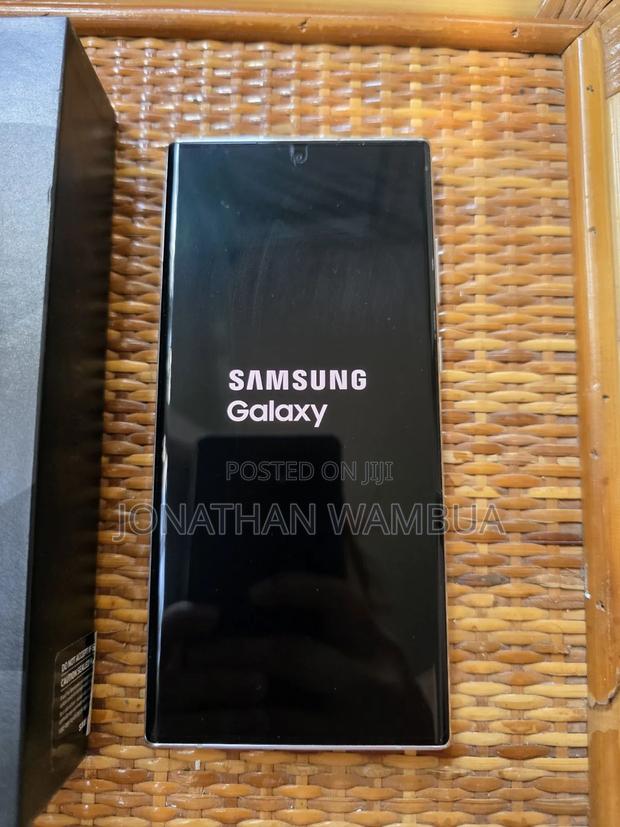 Samsung Galaxy S22 Ultra 5G 512 GB White - thumbnail 3