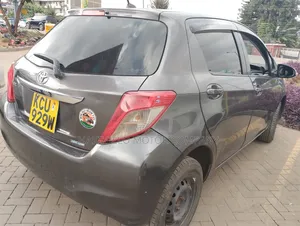Toyota Vitz 2012 Gray