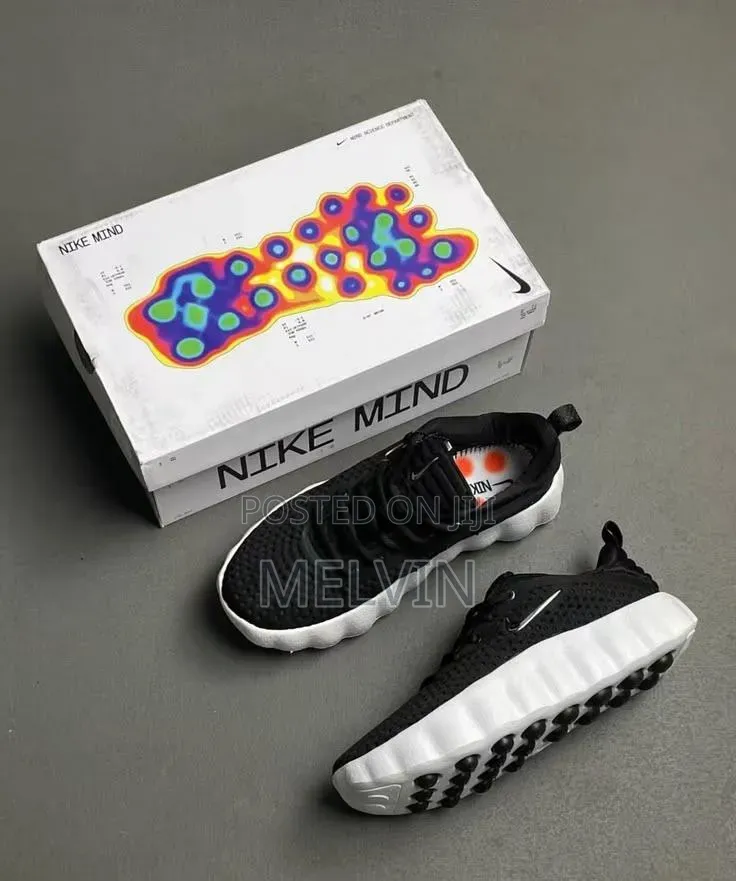 Nike Mind 002
