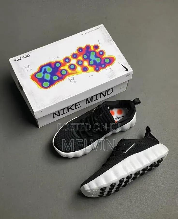 Nike Mind 002