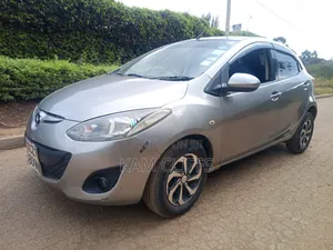 Mazda Demio 2013 Silver