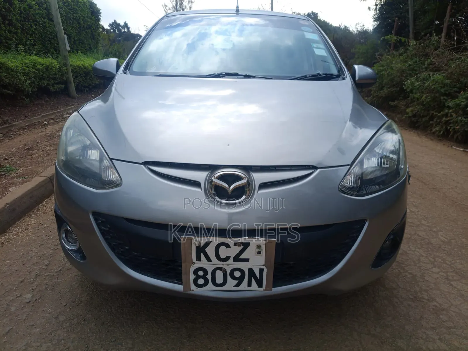 Mazda Demio 2013 Silver