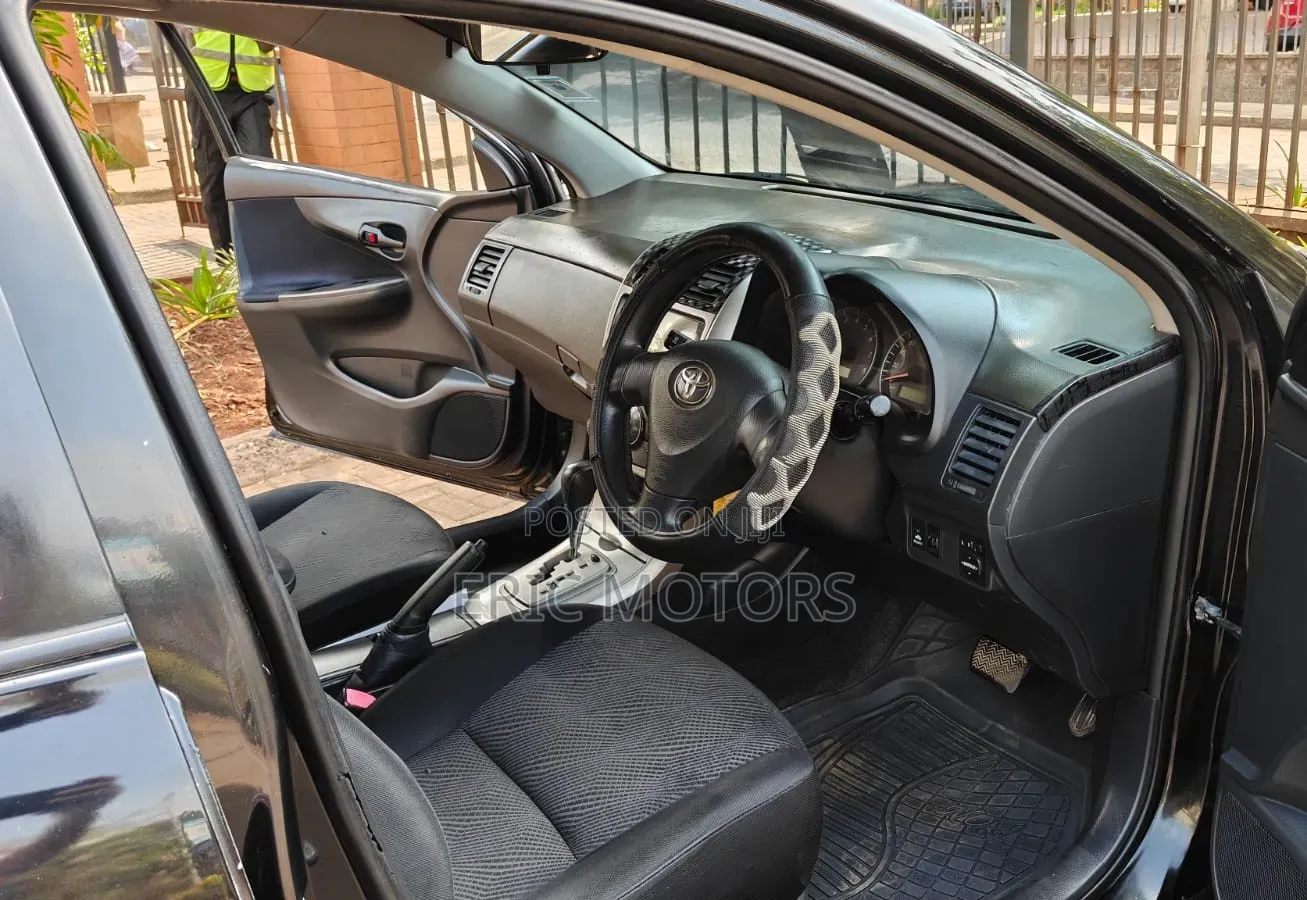 Toyota Corolla Fielder 2012 Black