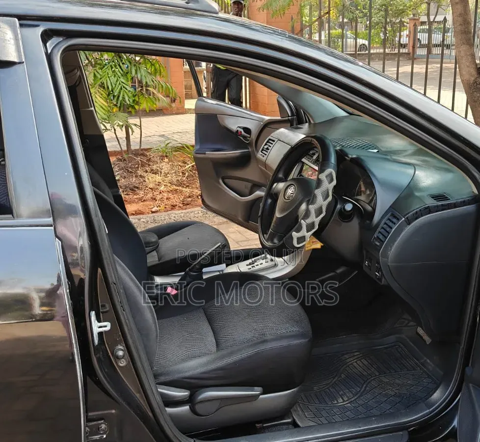 Toyota Corolla Fielder 2012 Black