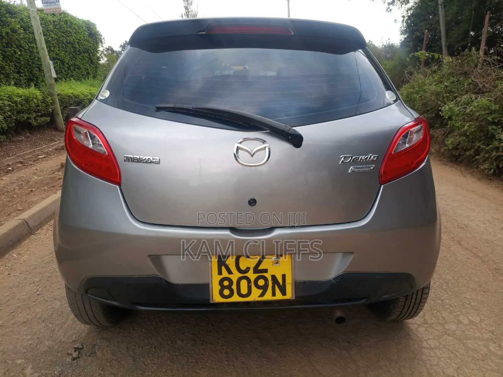 Mazda Demio 2013 Silver