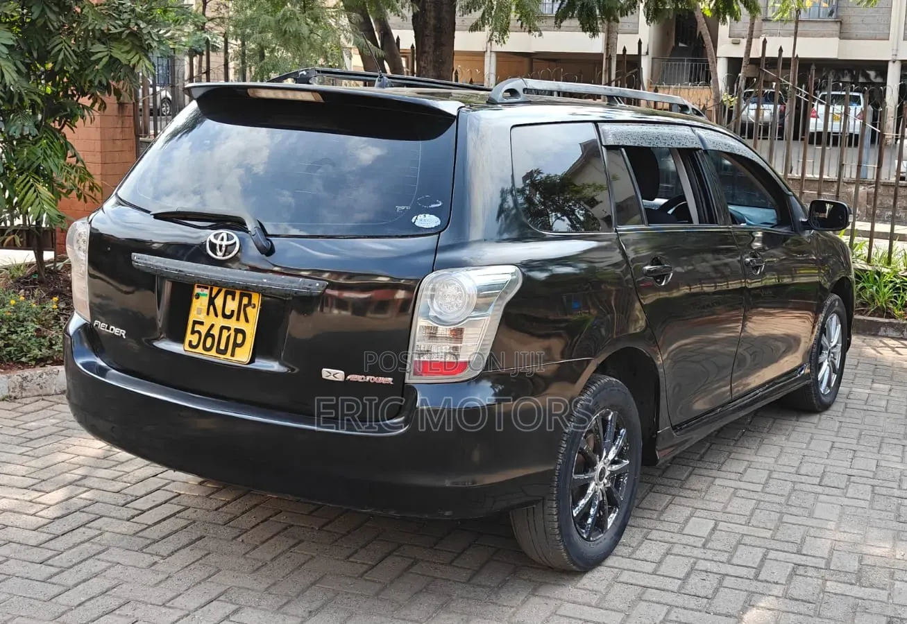 Toyota Corolla Fielder 2012 Black