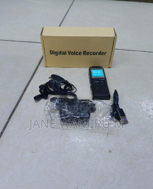 Professional Voice Recorder – 8gb Storage Capacity