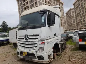 Mercedes-Benz Actros 2015 White